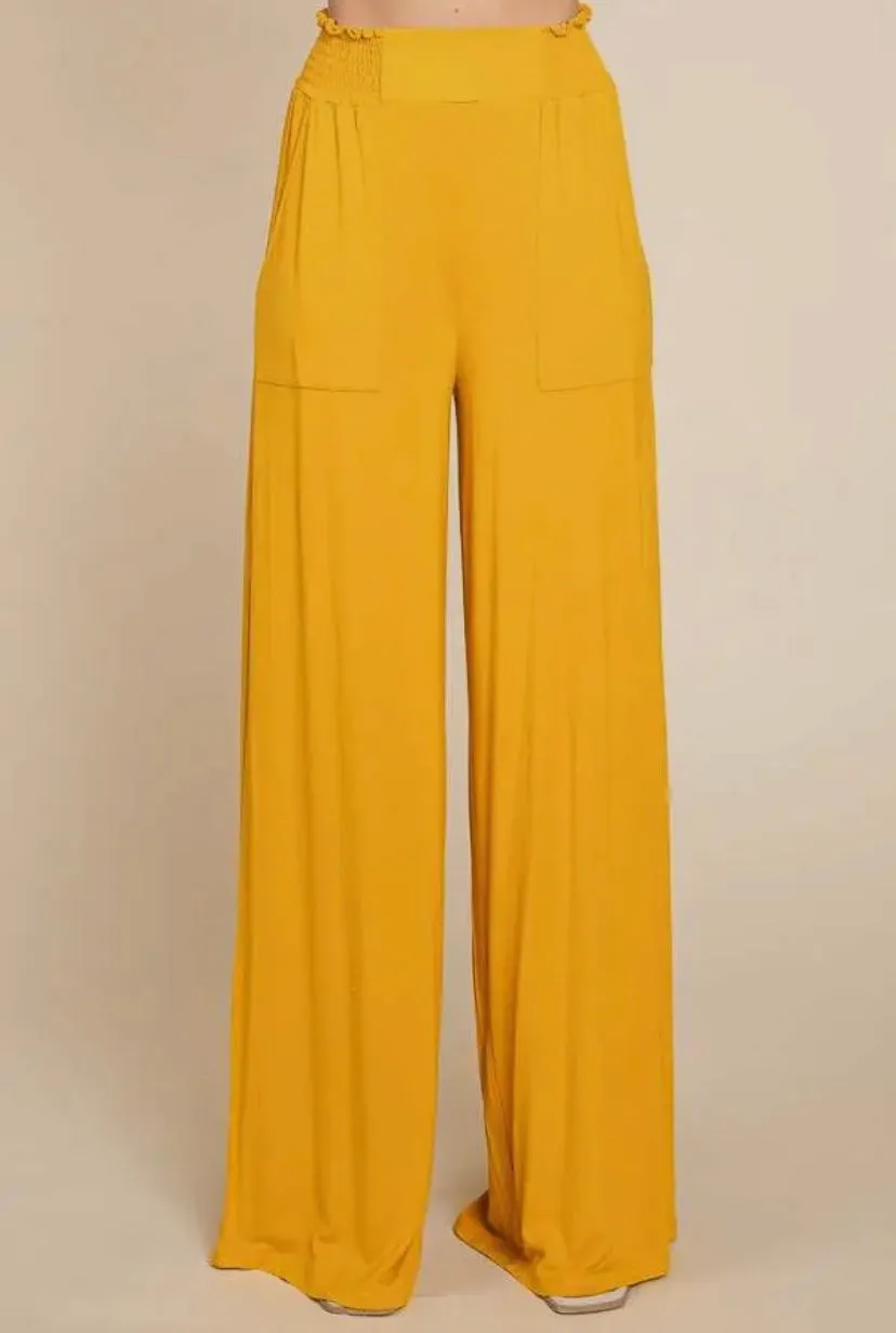 Santa Clarita Pants